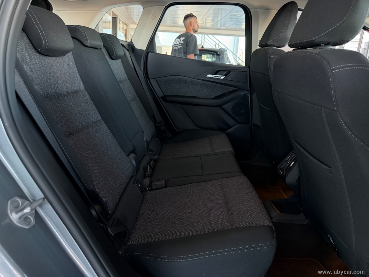 218d Active Tourer Luxury - immagine 6