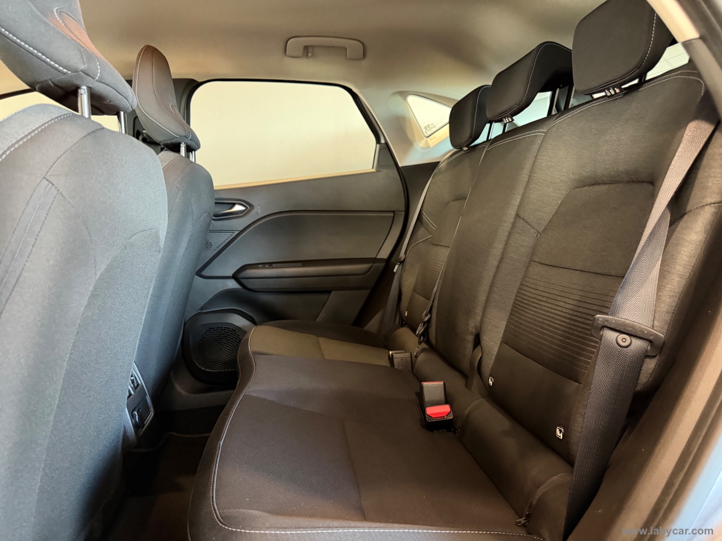 Captur TCe 12V 90 CV Business - immagine 6