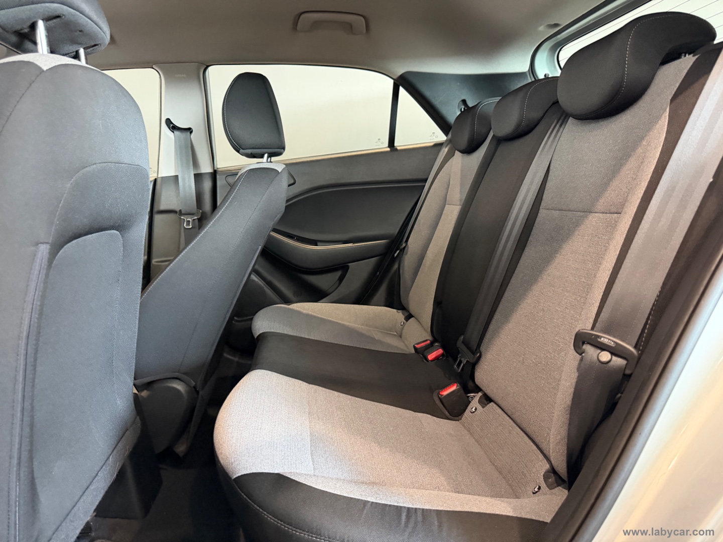 i20 1.1 CRDi 12V 5p. Style - immagine 6