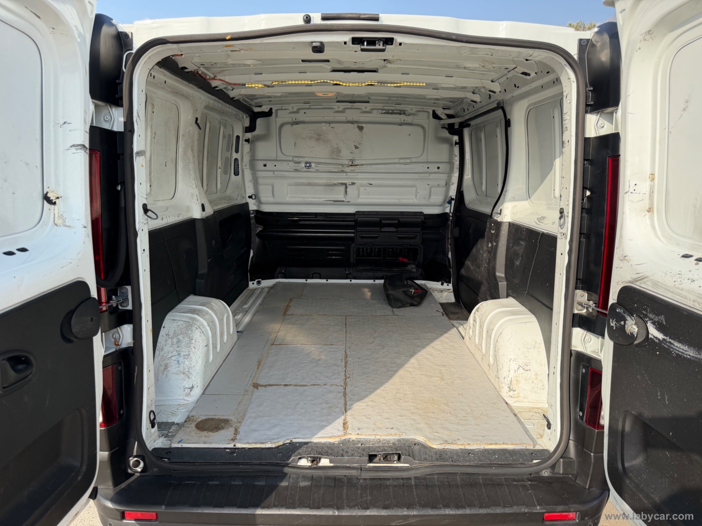 Trafic T27 1.6dCi 125 PC-TN Furgone Ice - immagine 6