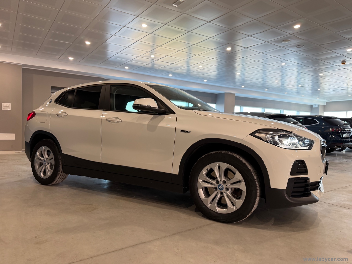 X2 xDrive25e Advantage - immagine 6