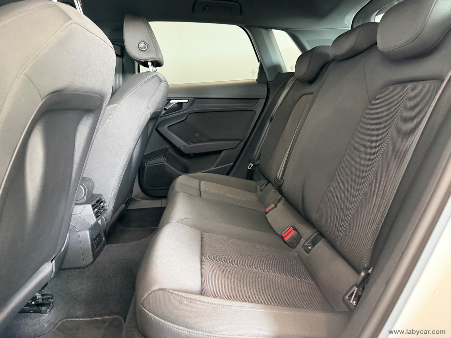 A3 SPB 30 TDI S tronic Business - immagine 6