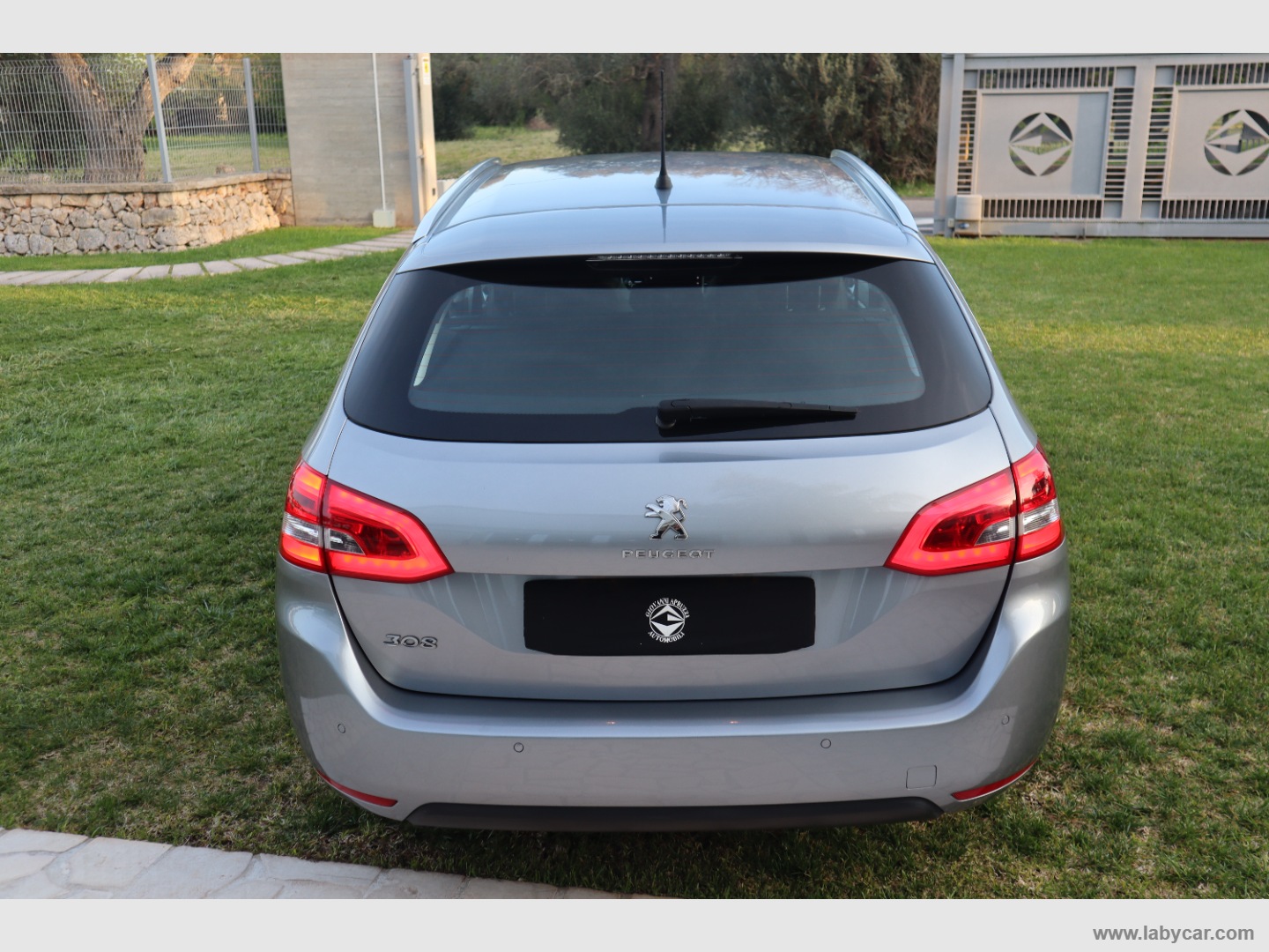 308 BlueHDi 130 S&S SW Allure - immagine 6