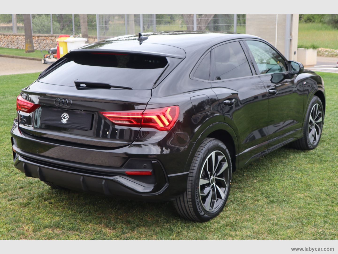 Q3 SPB 35 TDI S tronic S line edition IDENTITY BLACK - immagine 6