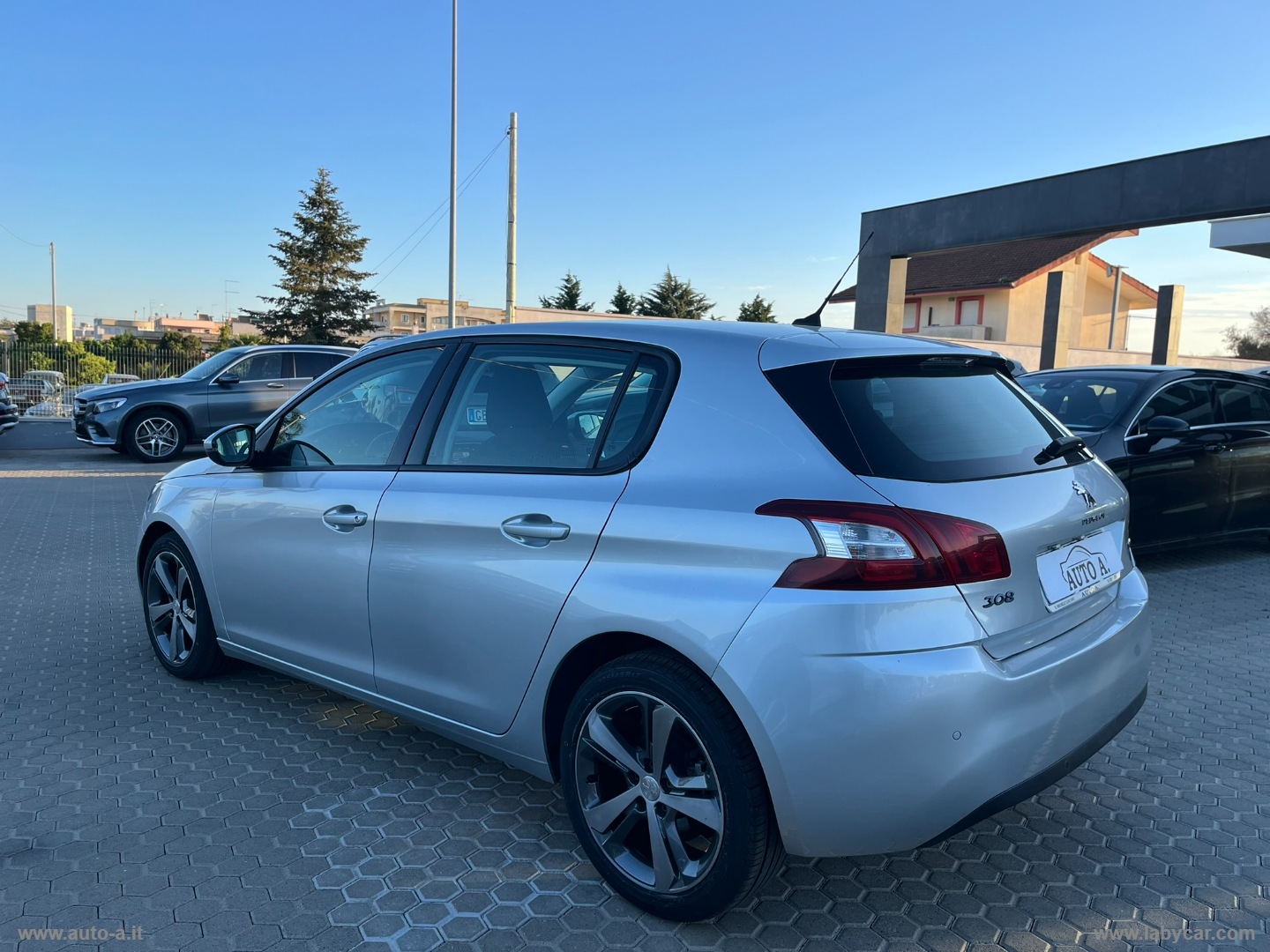 308 BlueHDi 120 S&S Business - immagine 6