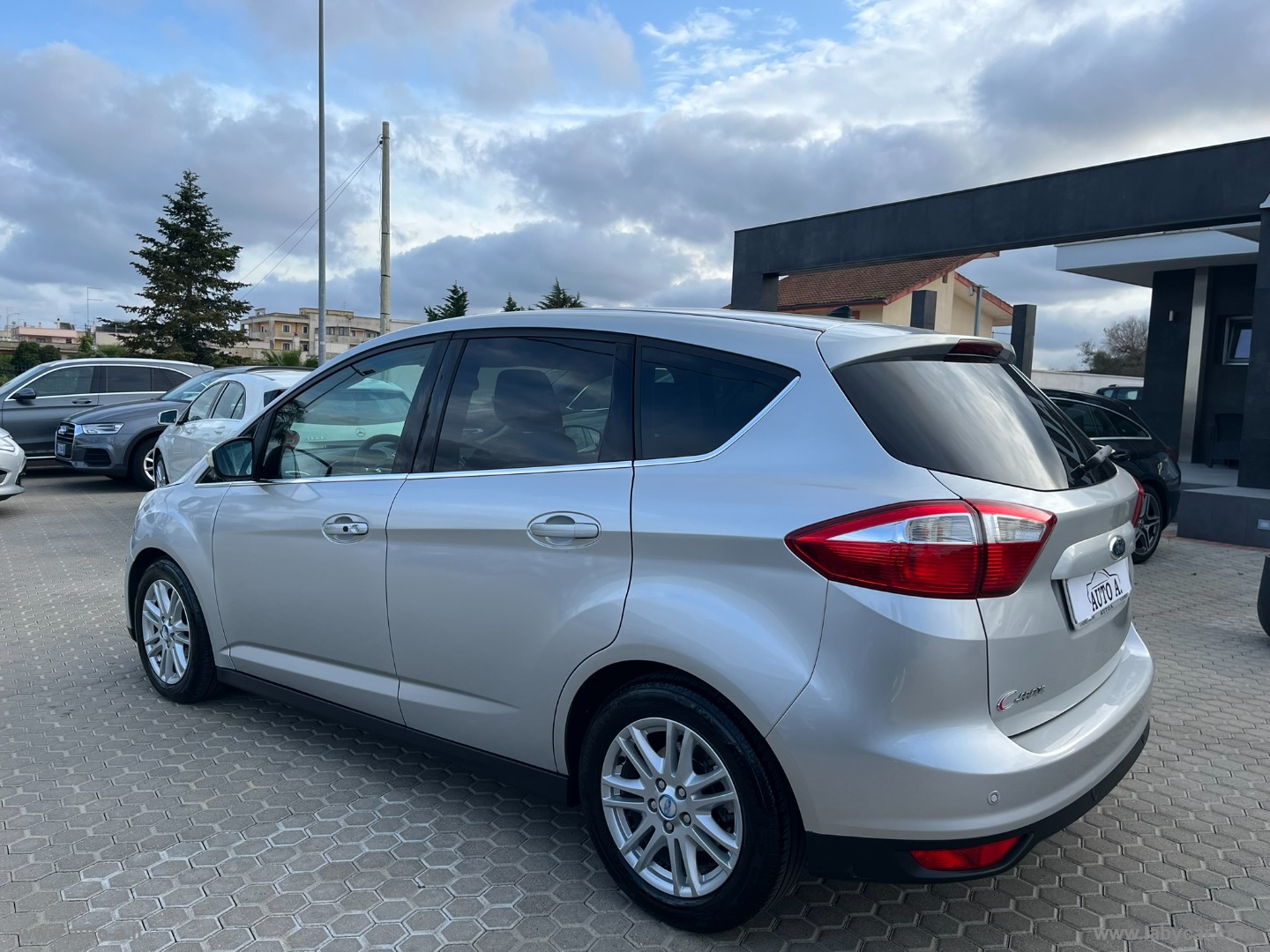 C-Max 1.6 TDCi 115 CV Titanium - immagine 6