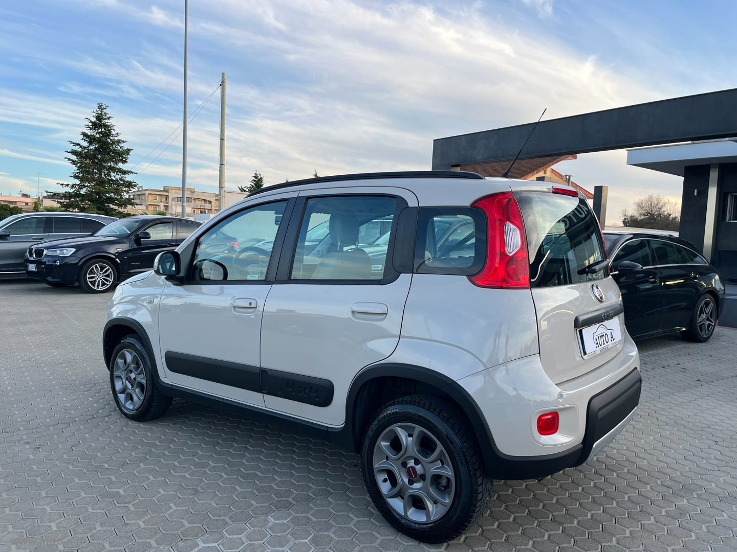 Panda Cross 1.3 MJT 95 CV S&S 4x4 - immagine 6