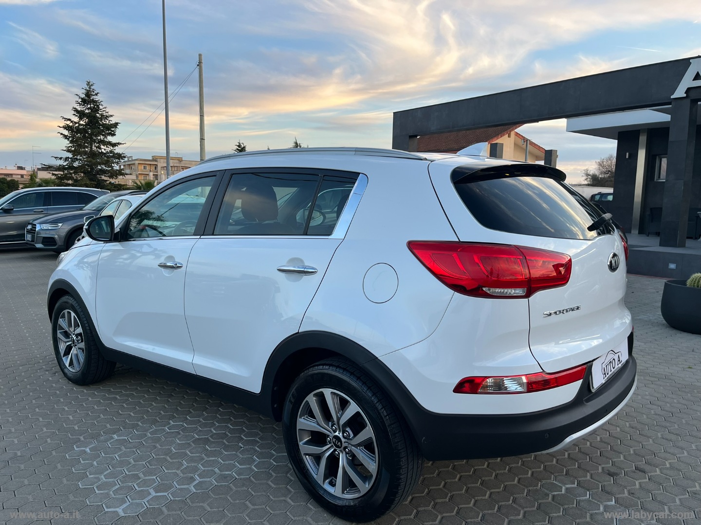 Sportage 1.7 CRDI 2WD Cool - immagine 6