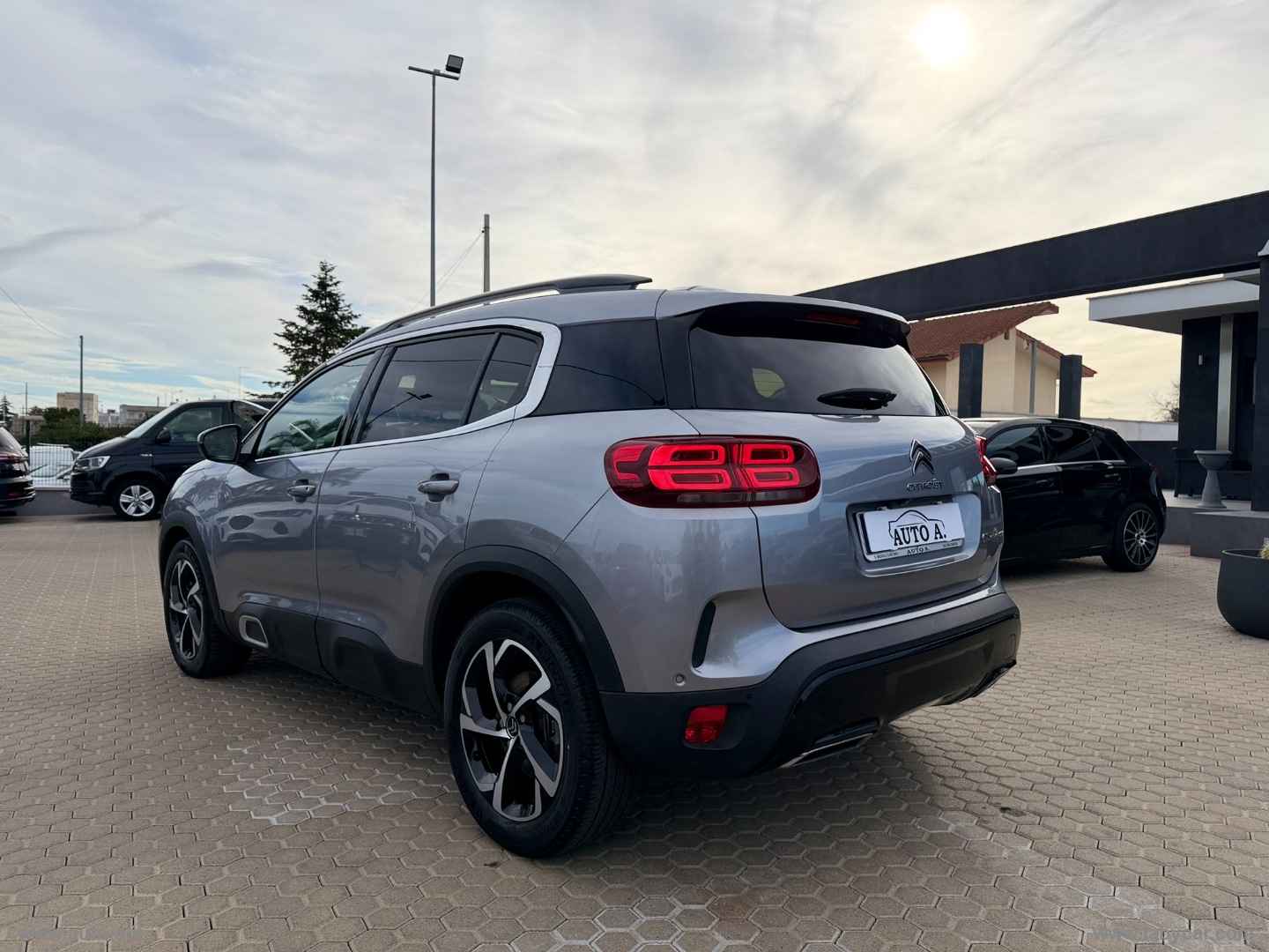 C5 Aircross BlueHDi 130 S&S Shine - immagine 6