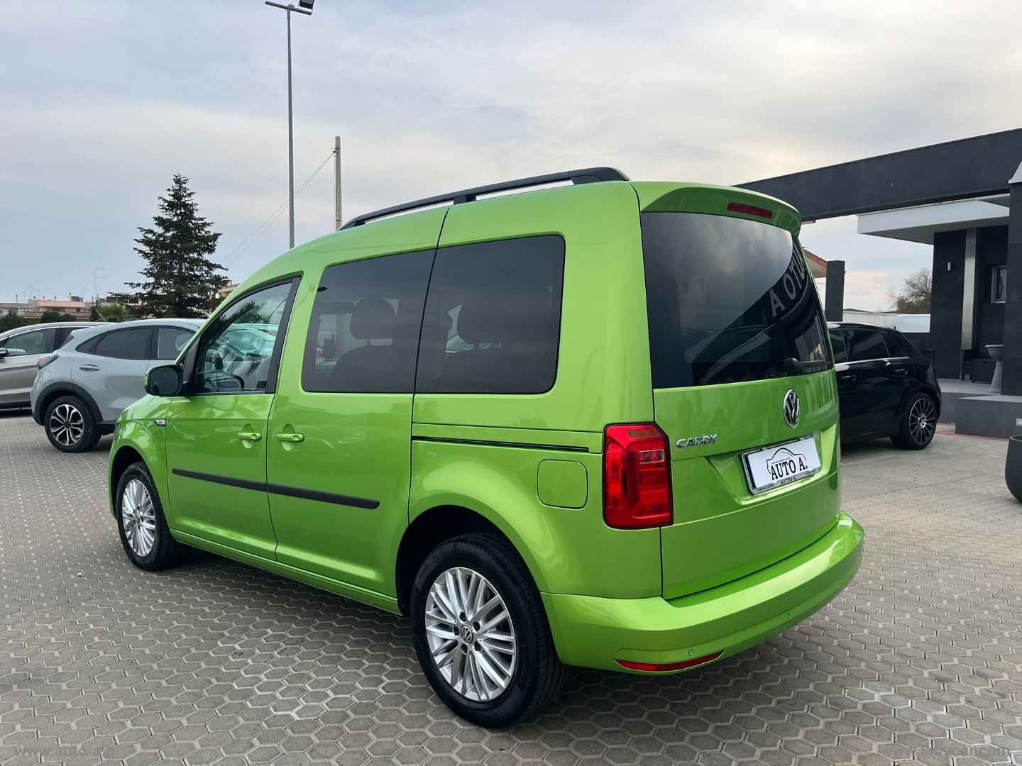 Caddy 2.0 TDI 102CV Comfortline - immagine 6