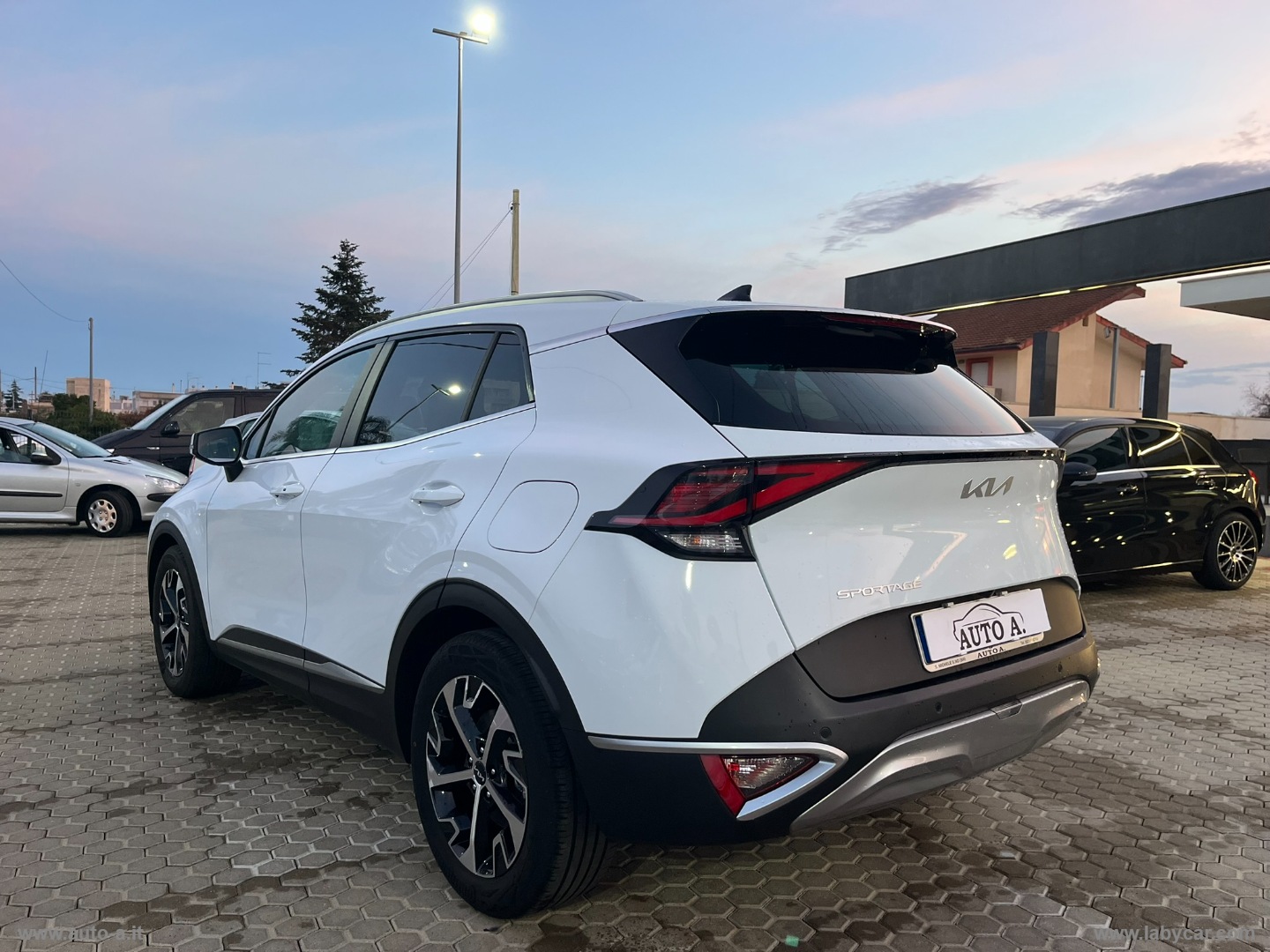 Sportage 1.6 CRDi MHEV Style 60.000 KM - immagine 6
