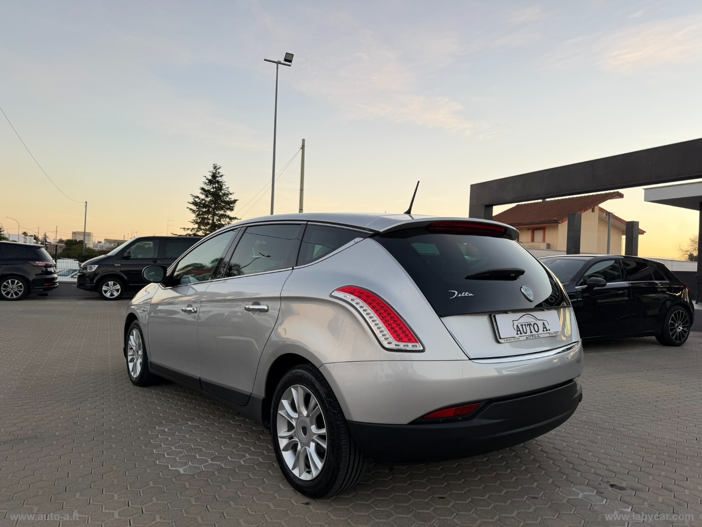 Delta 1.4 T-Jet 120 CV PLATINUM Ecochic GPL - immagine 6
