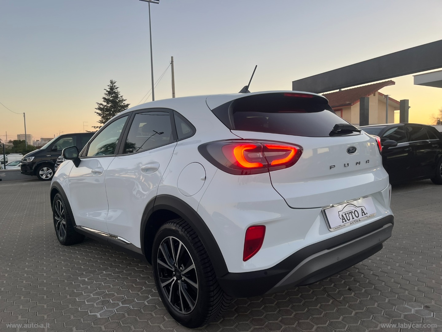 PUMA 1.0 ECOBOOST HYBRID 125 CV TITANUM CAMBIO AUTOMATICO - immagine 6