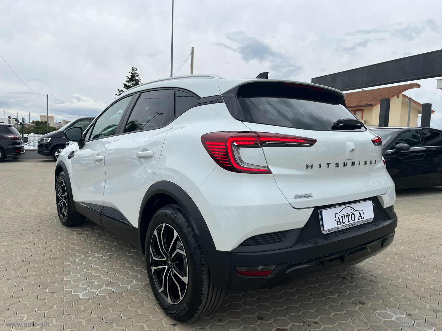 ASX 1.0L 100 CV Invite Plus GPL SOLI 6.900 KM - immagine 6