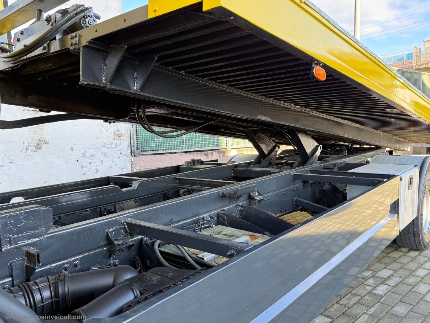 EUROCARGO 120 EL 21 CARROATTREZZI - immagine 6