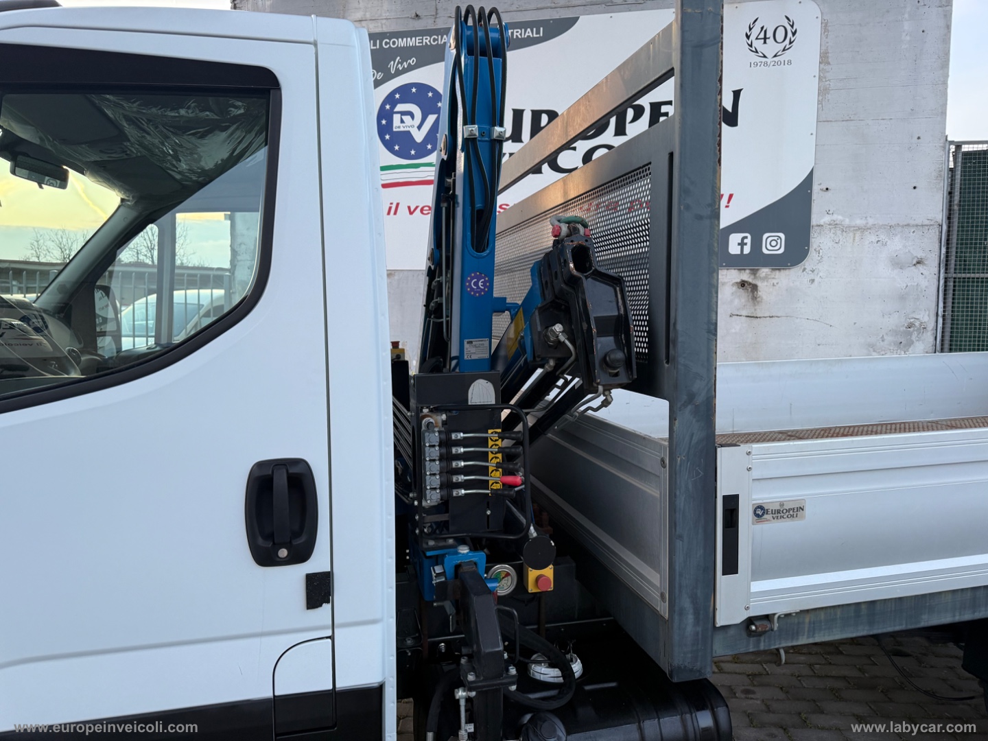 DAILY 35C16 GRU E CASSONE FISSO 3880KM!!! - immagine 6