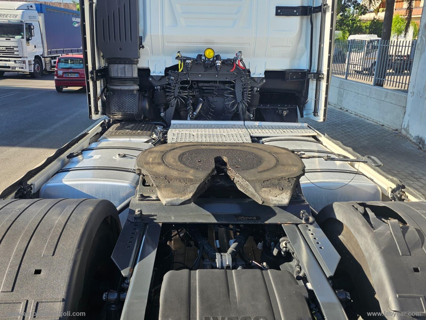 STRALIS S-WAY 510 TRATTORE STRADALE - immagine 6