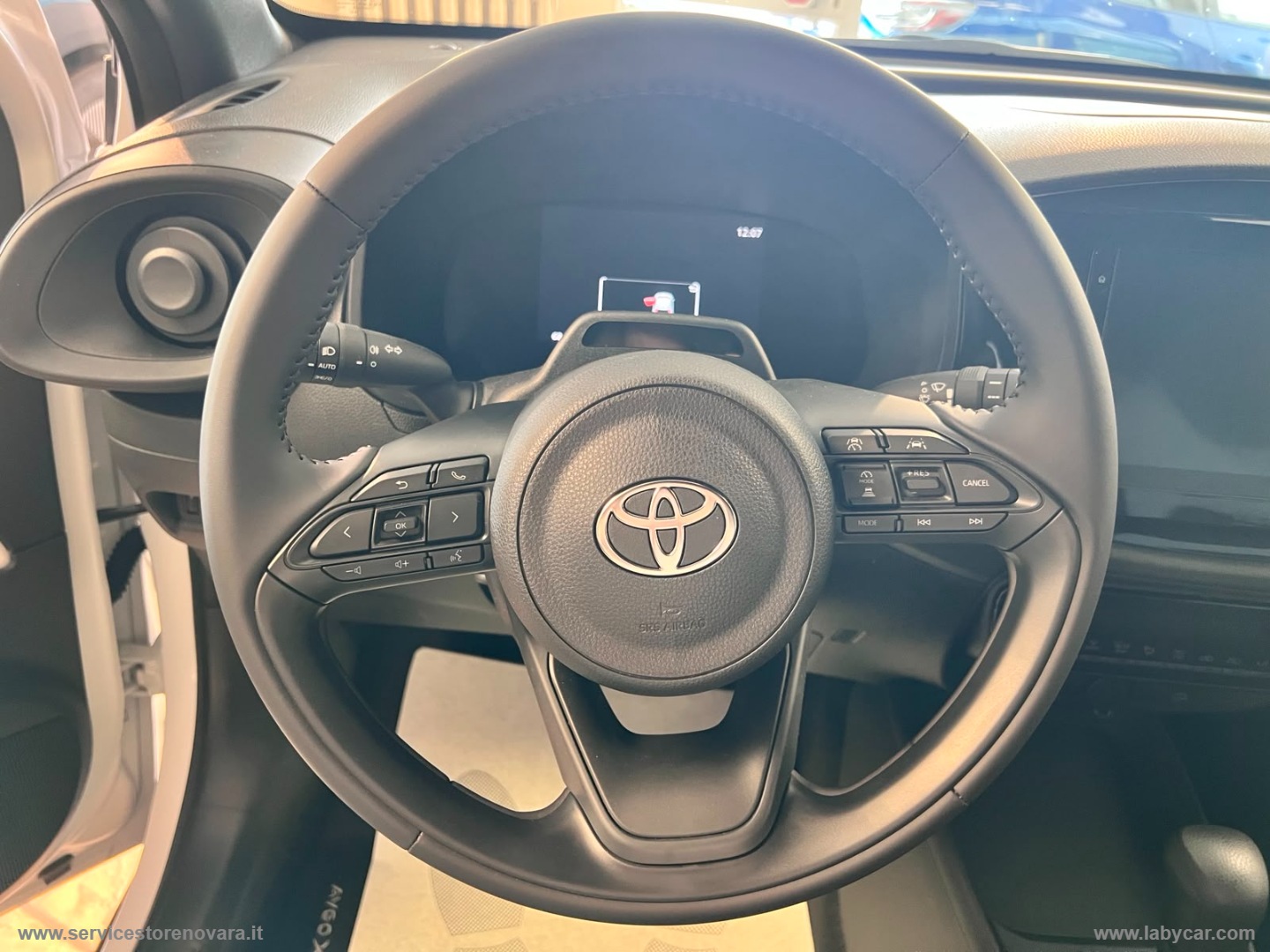 Aygo X 1.5 Hybrid 115 CV 5p. PRONTA CONSEGNA - immagine 6
