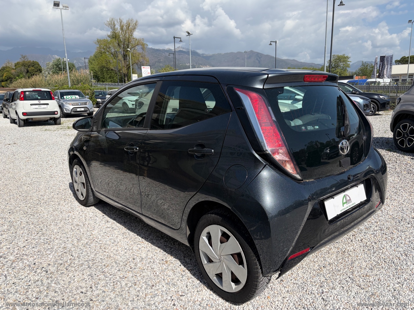 Aygo 1.0 VVT-i 69 CV 5p. x-clusiv - immagine 6