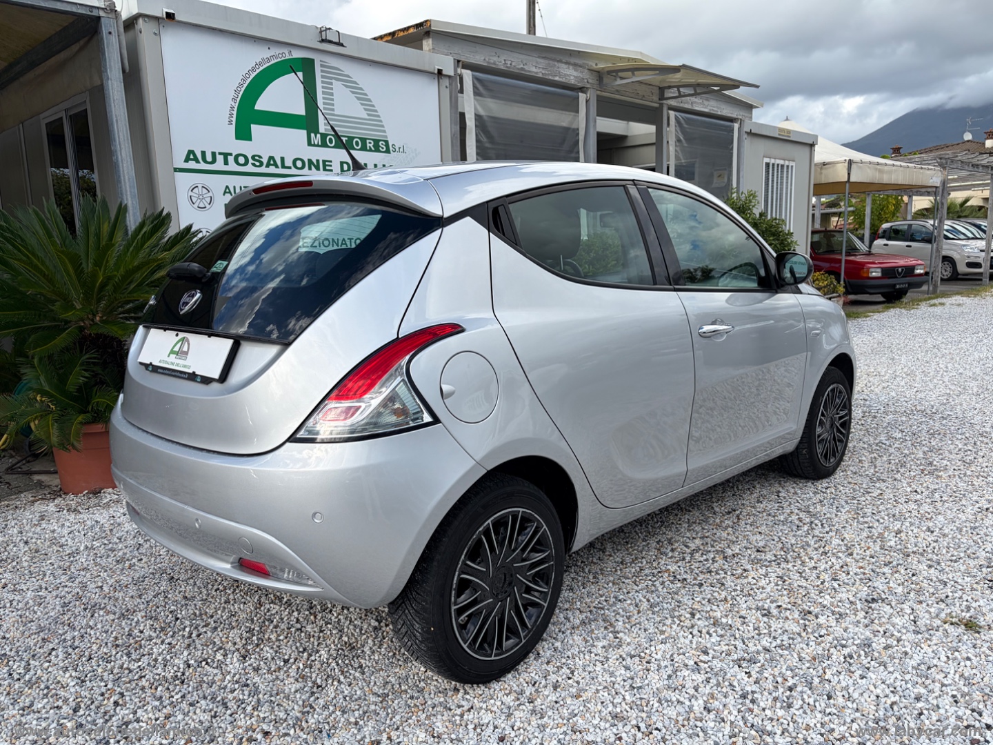 Ypsilon 1.2 69 CV 5p. S&S Gold - immagine 6
