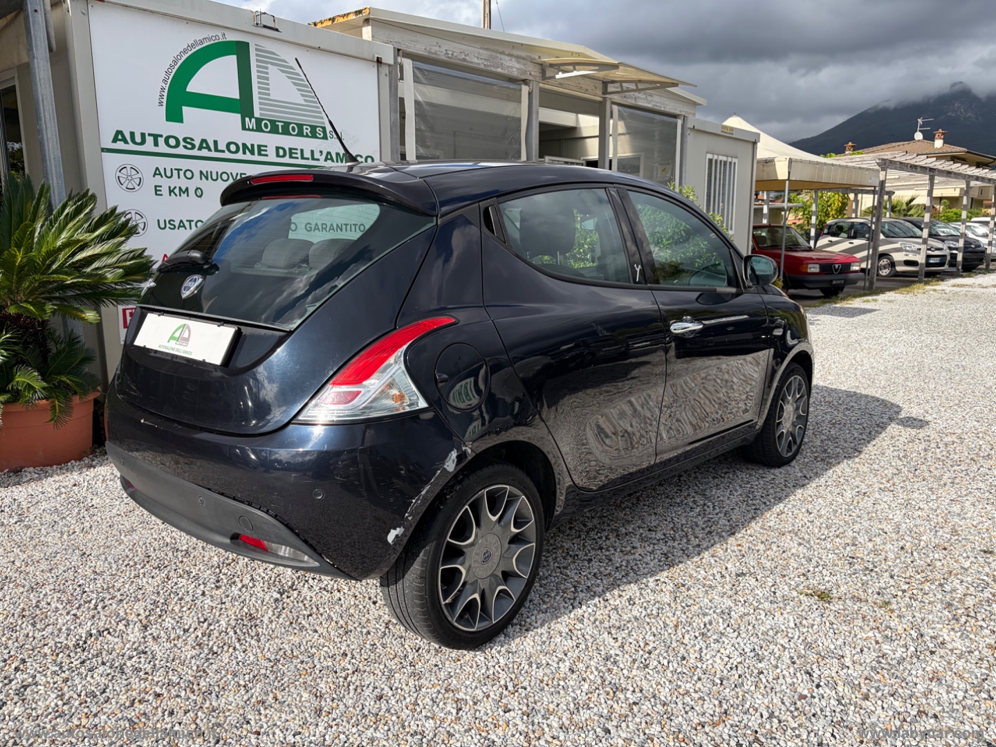 Ypsilon 0.9 T.Air 85 CV 5p. S&S DFN Gold - immagine 6