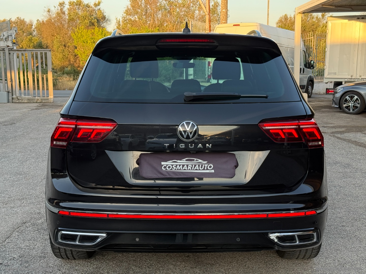 Tiguan 2.0 TDI 150CV DSG R-Line 2023 LUCI AMBIENTE - immagine 6