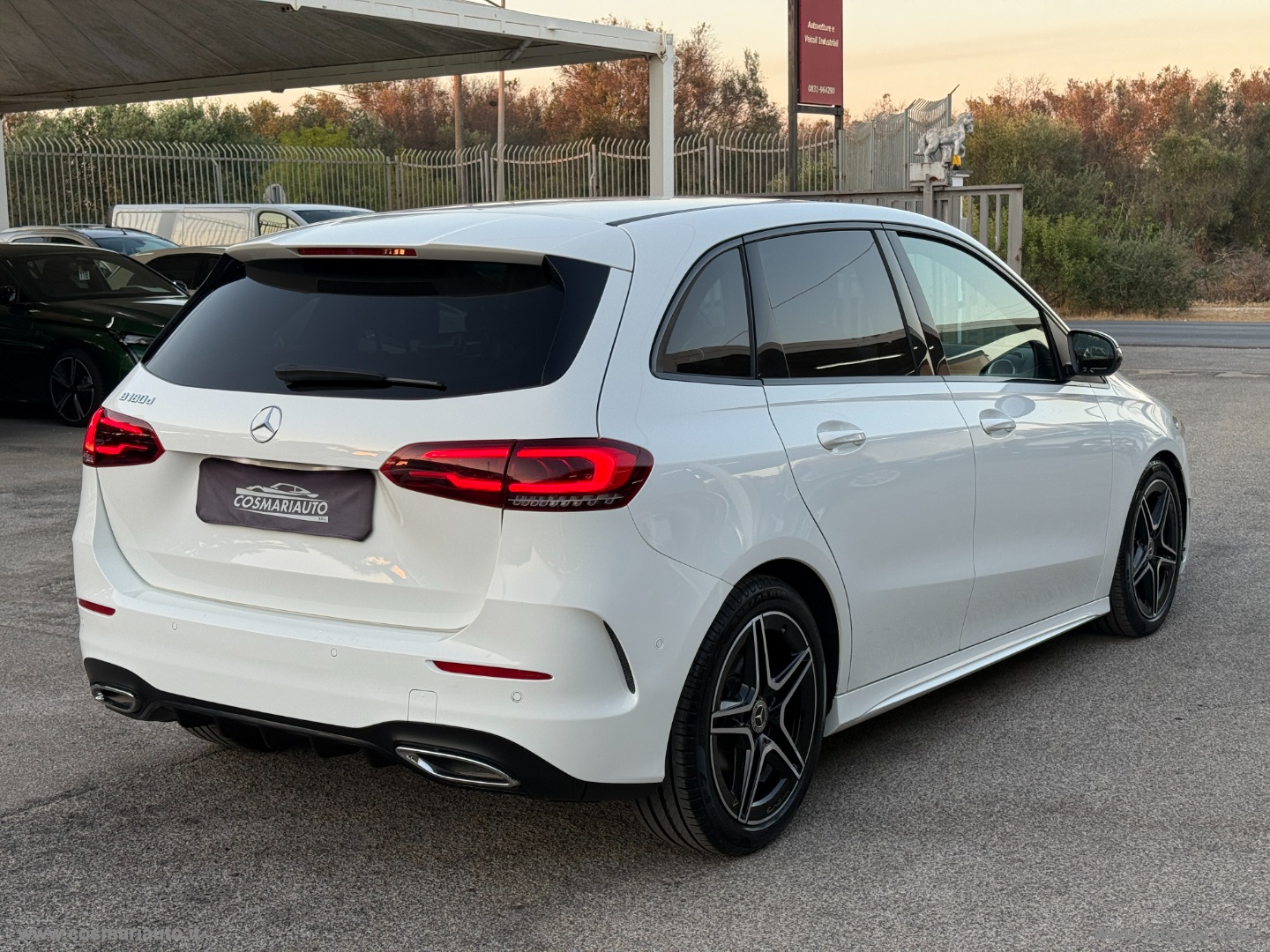 B 180 d Automatic Premium AMG - immagine 6