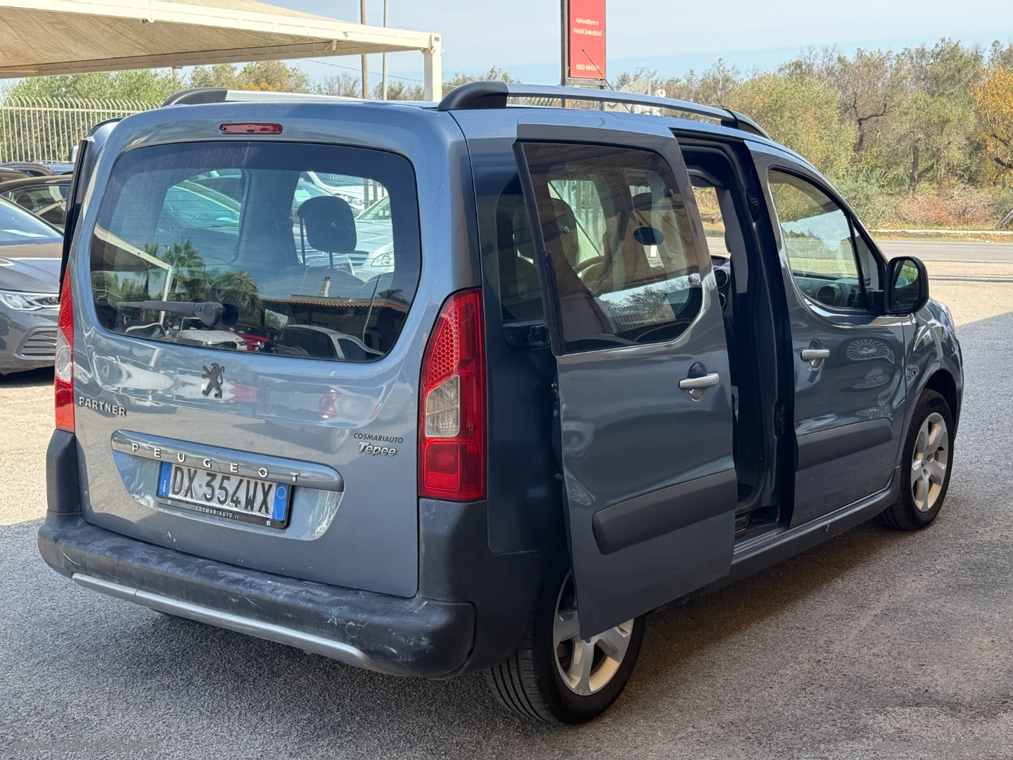 Partner 5 POSTI Tepee 1.6HDI 90 - immagine 6