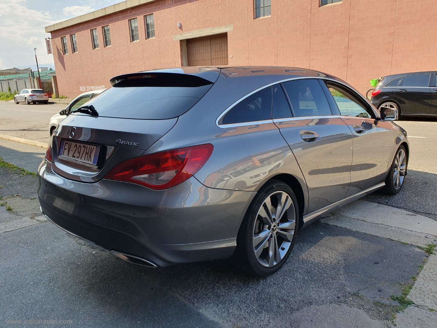 CLA 200 d S.W. 4Matic Automatic - immagine 6