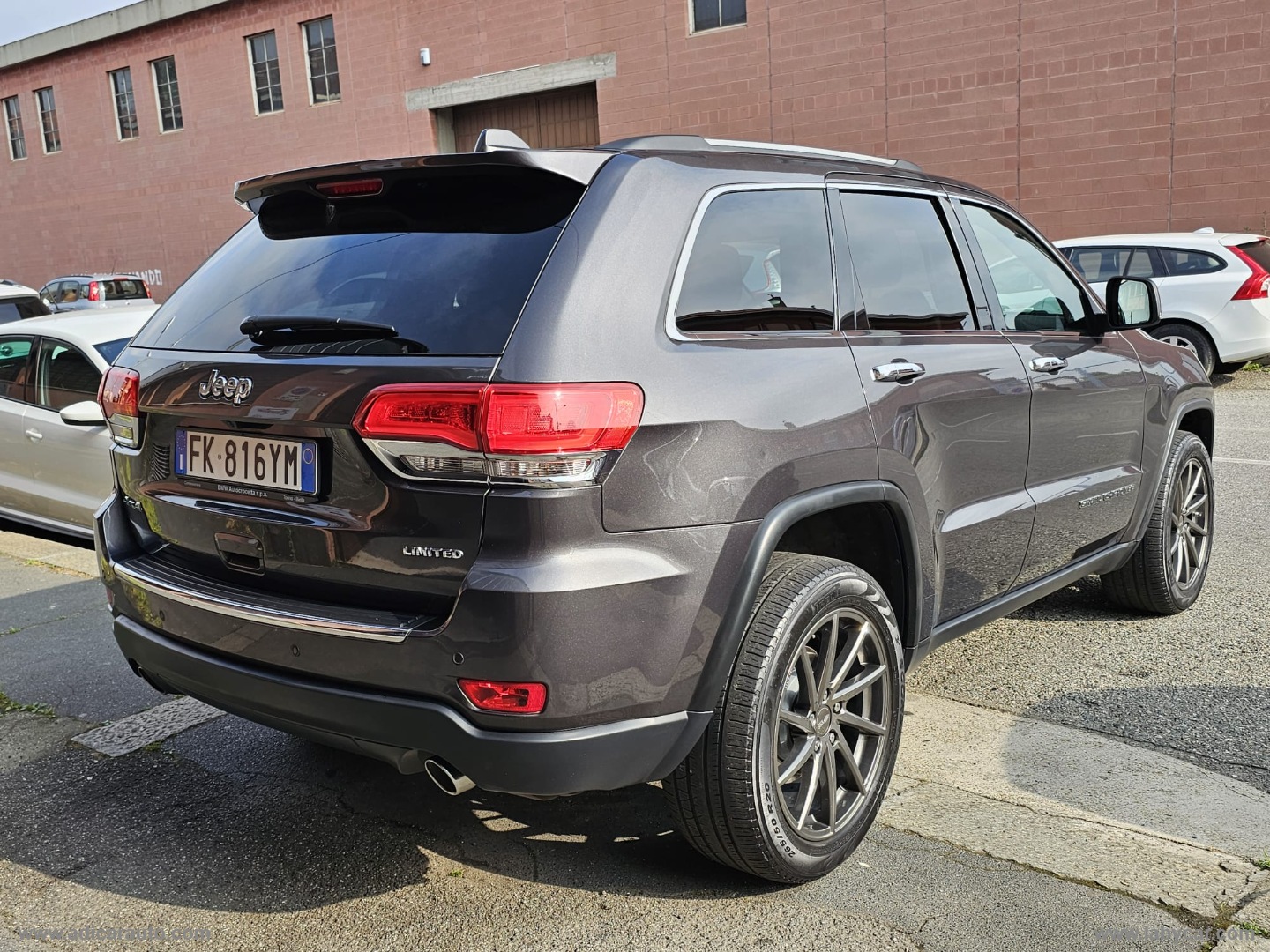 Gr. Cherokee 3.0 V6 CRD 250 MJT II Limited - immagine 6