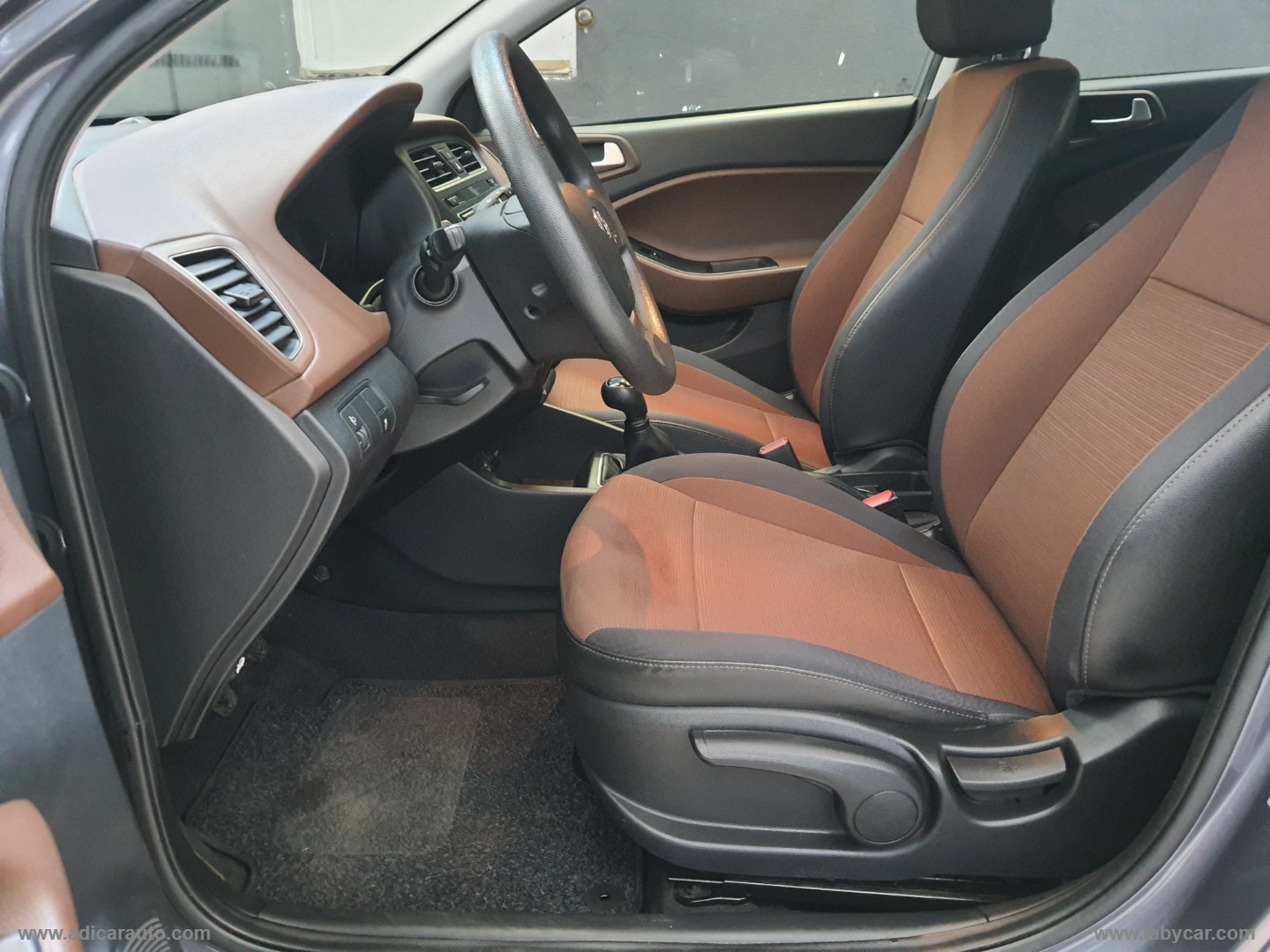 i20 1.2 84 CV 5p. Style - immagine 6