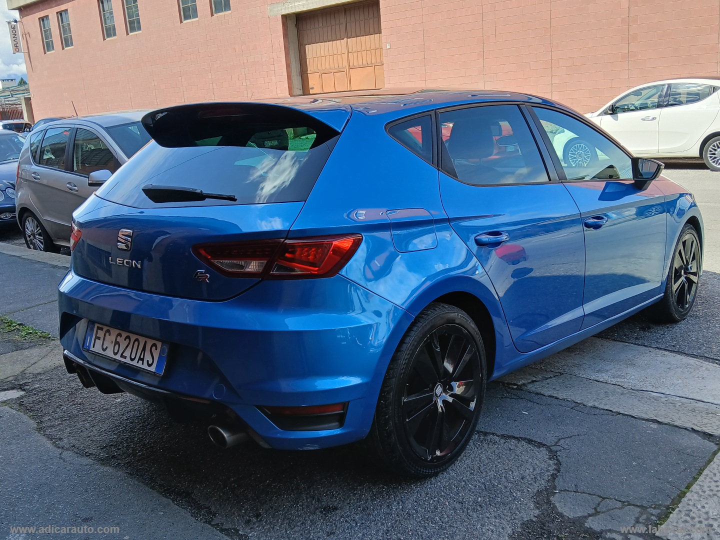 Leon 2.0 TDI 150 CV 5p. FR - immagine 6