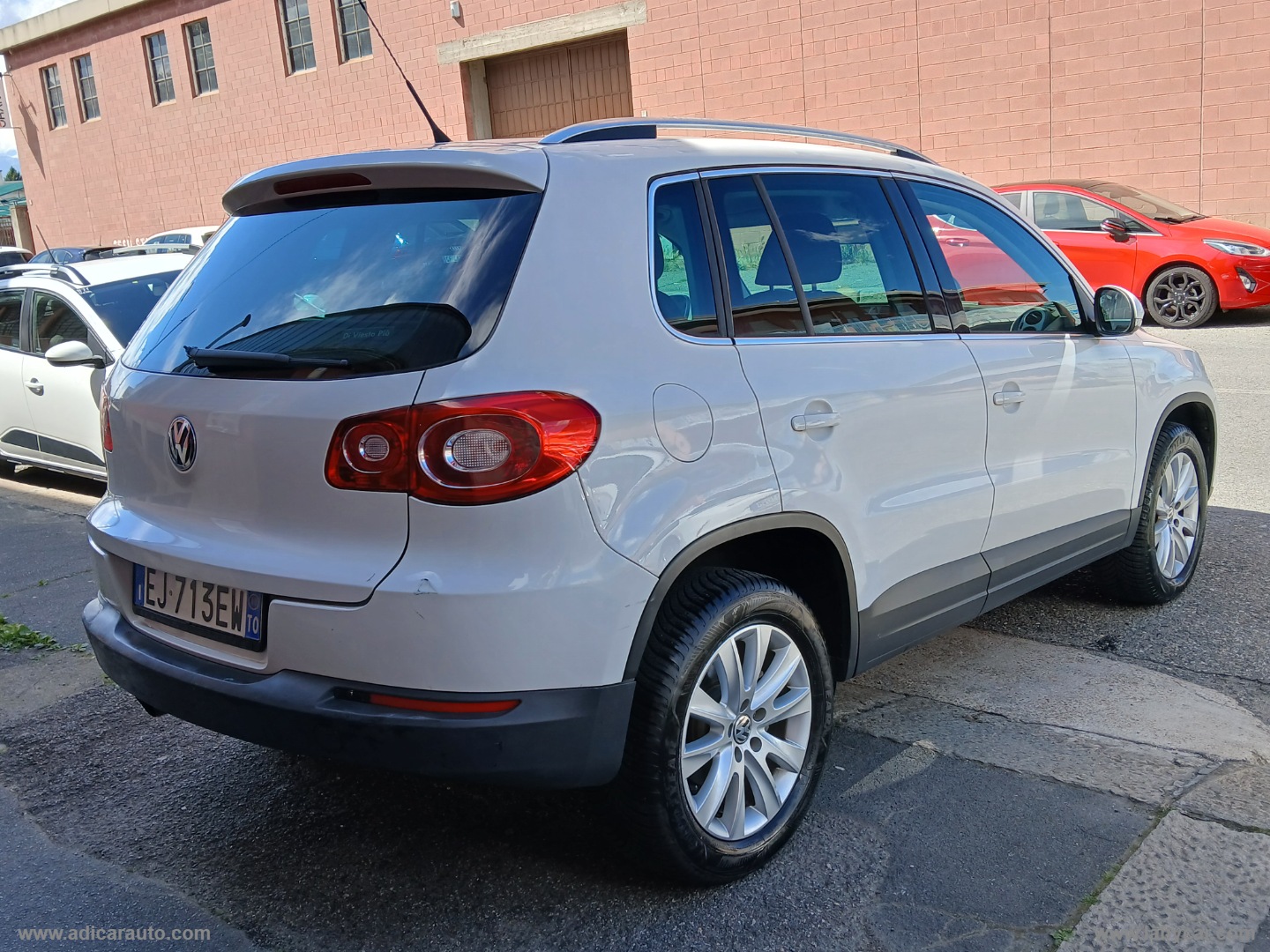 Tiguan 2.0 TDI 140 4MOT. DSG Sport&Style - immagine 6