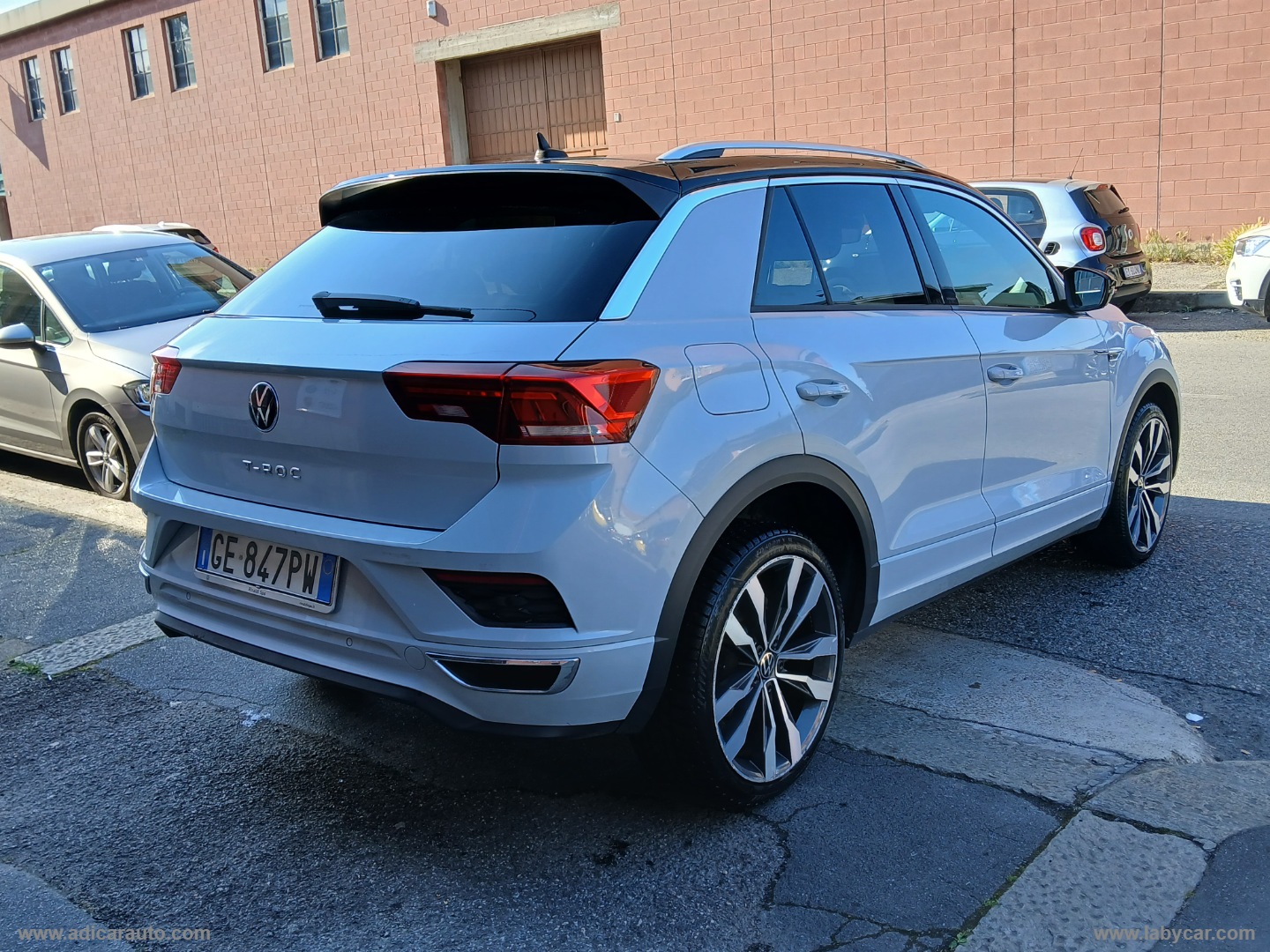T-Roc 1.5 TSI ACT DSG R-Line - immagine 6