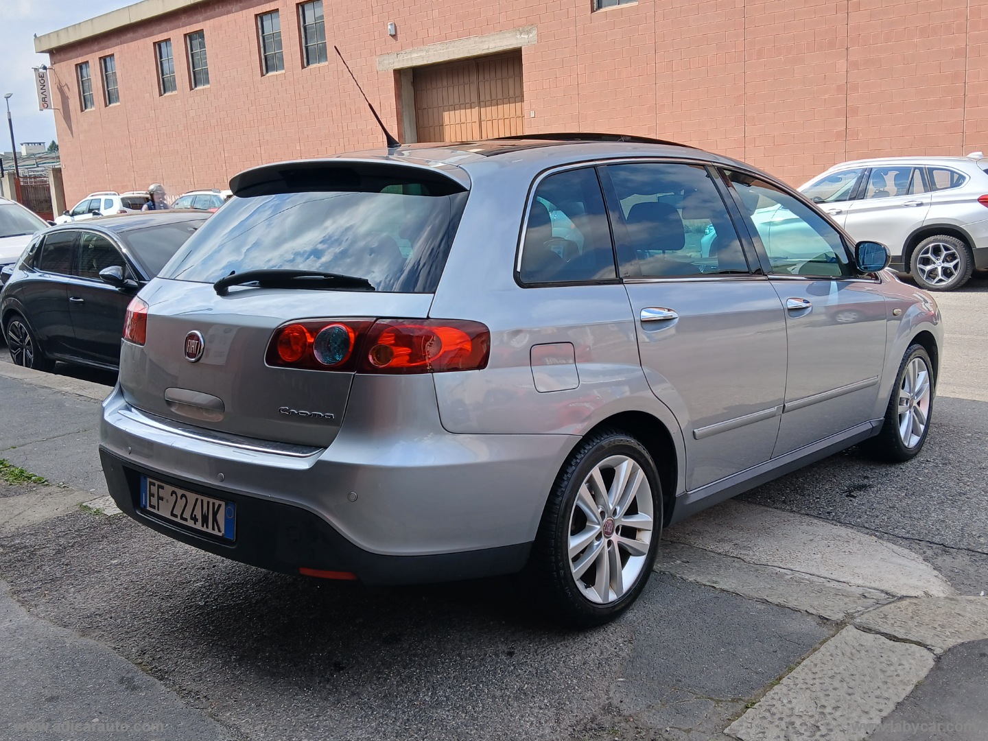 Croma 1.9 MJT Emotion - immagine 6