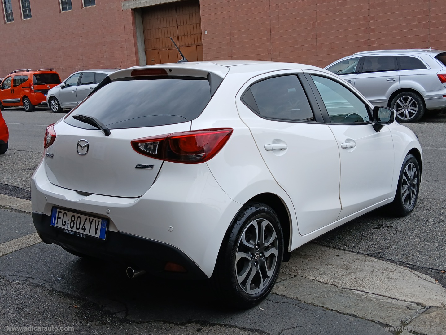 Mazda2 1.5 105 CV Skyactiv-D Exceed - immagine 6
