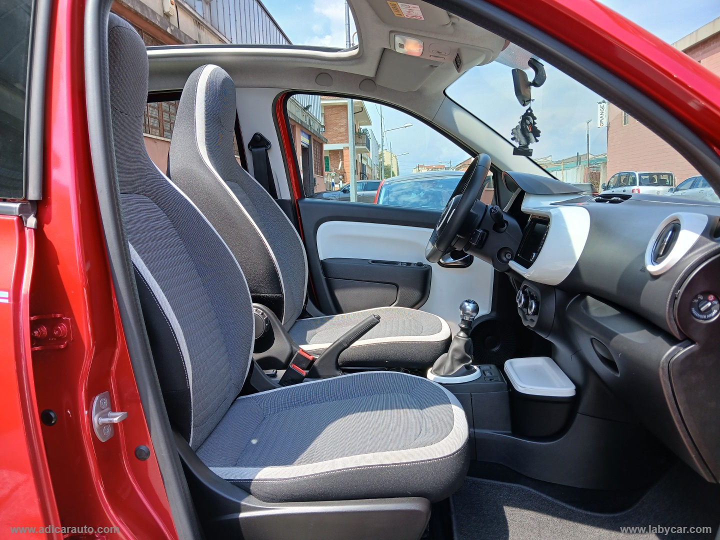 Twingo TCe 90 CV S&S - immagine 6
