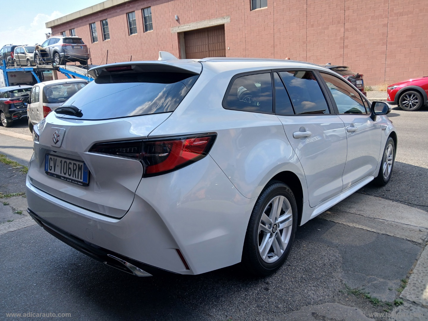 Swace 1.8 Hybrid E-CVT 2WD Cool - immagine 6