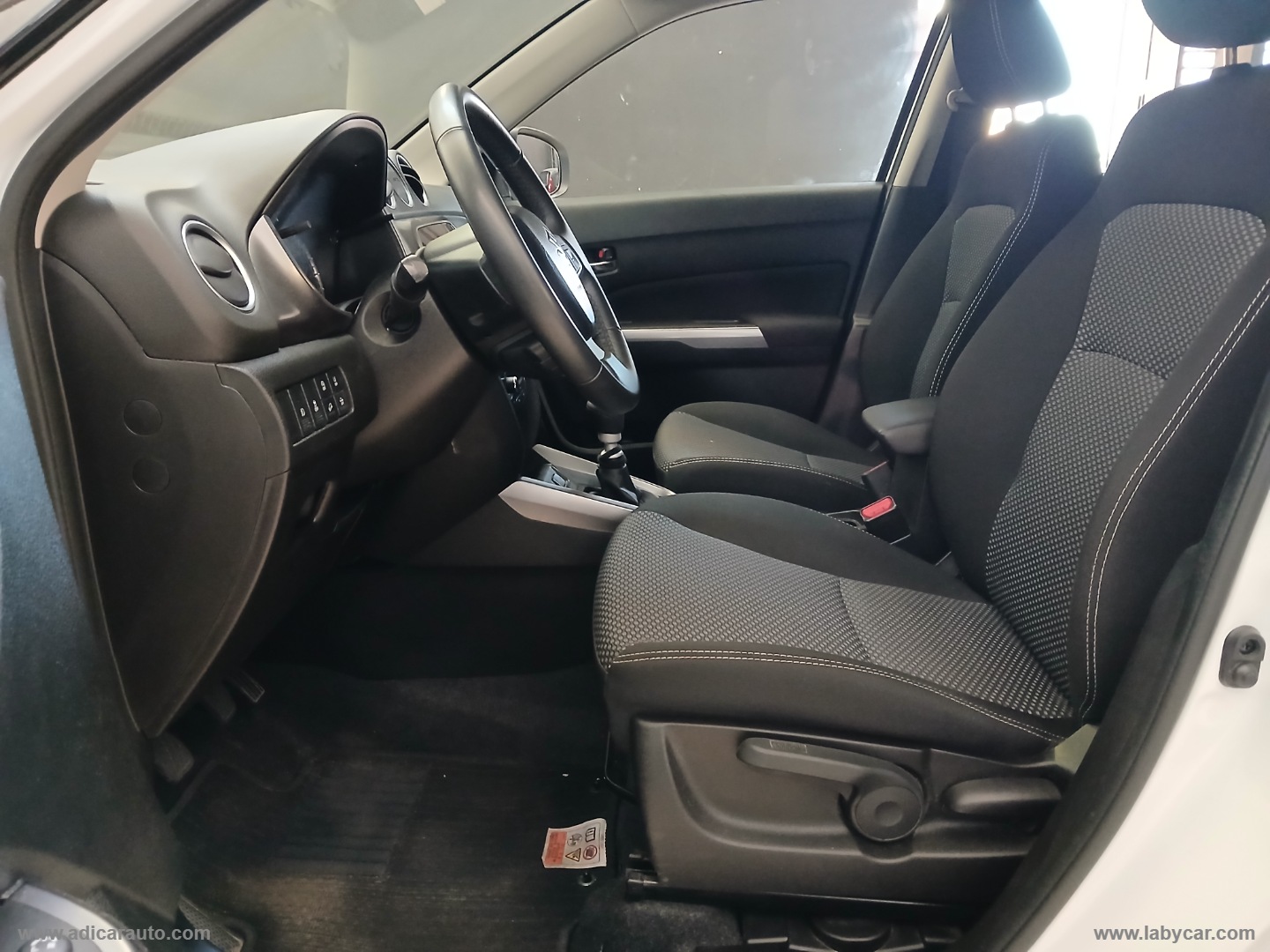Vitara 1.4 Hybrid 4WD AllGrip Cool - immagine 6