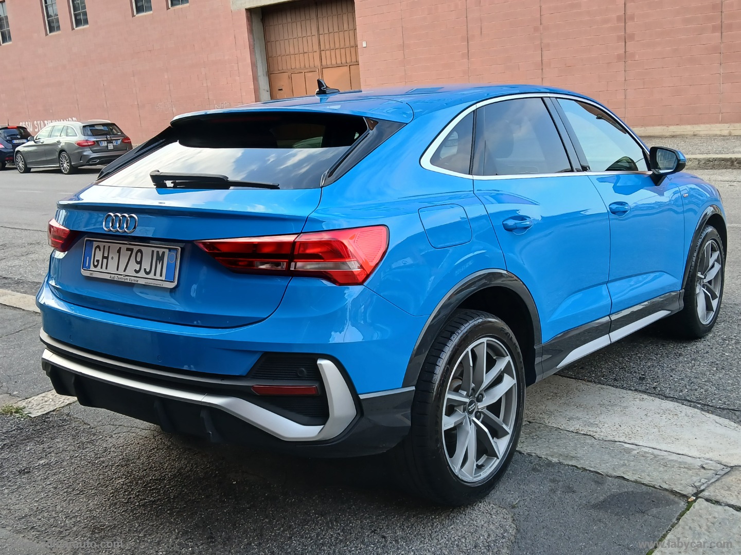 Q3 SPB 35 TDI S tronic S line edition - immagine 6