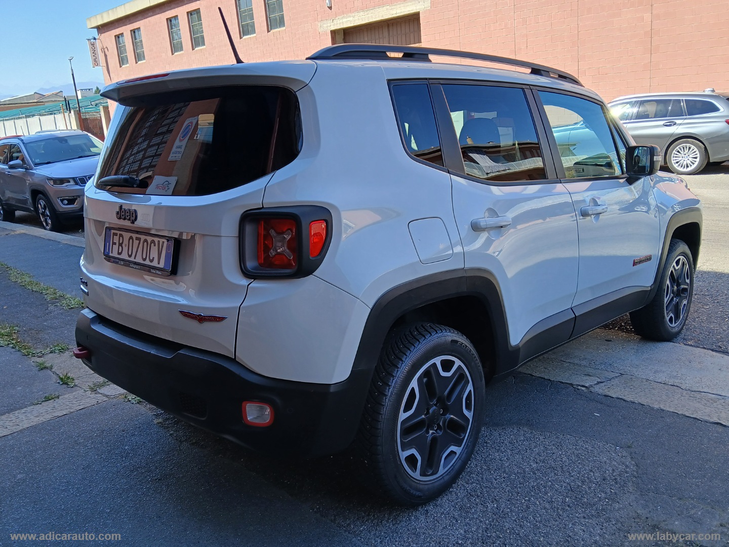 Renegade 2.0 Mjt 170CV 4WD Trailhawk - immagine 6