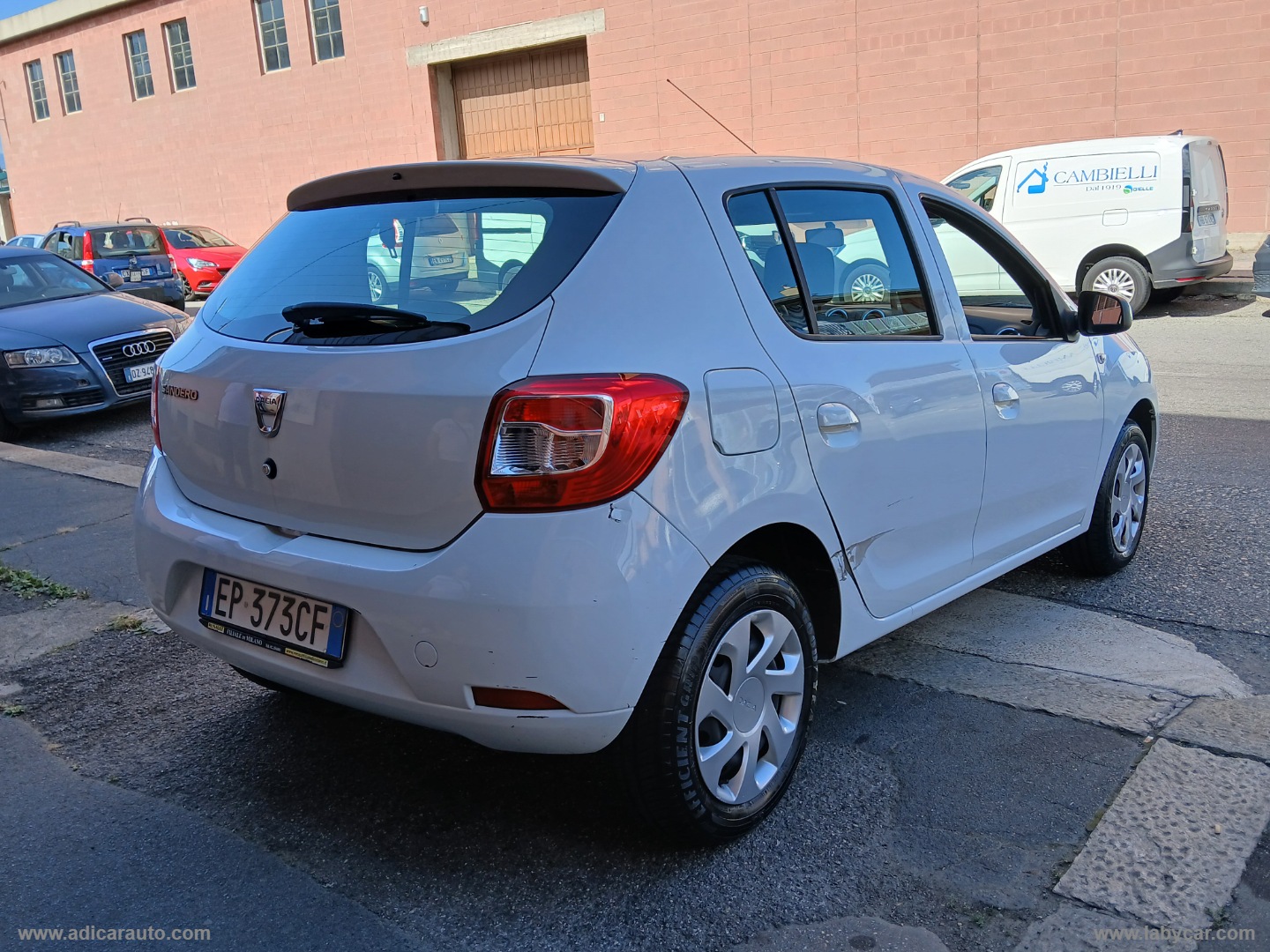 Sandero 1.2 GPL 75 CV Ambiance - immagine 6