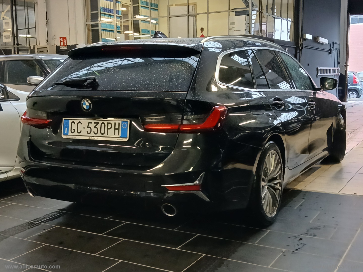 320d xDrive Touring Luxury - immagine 6