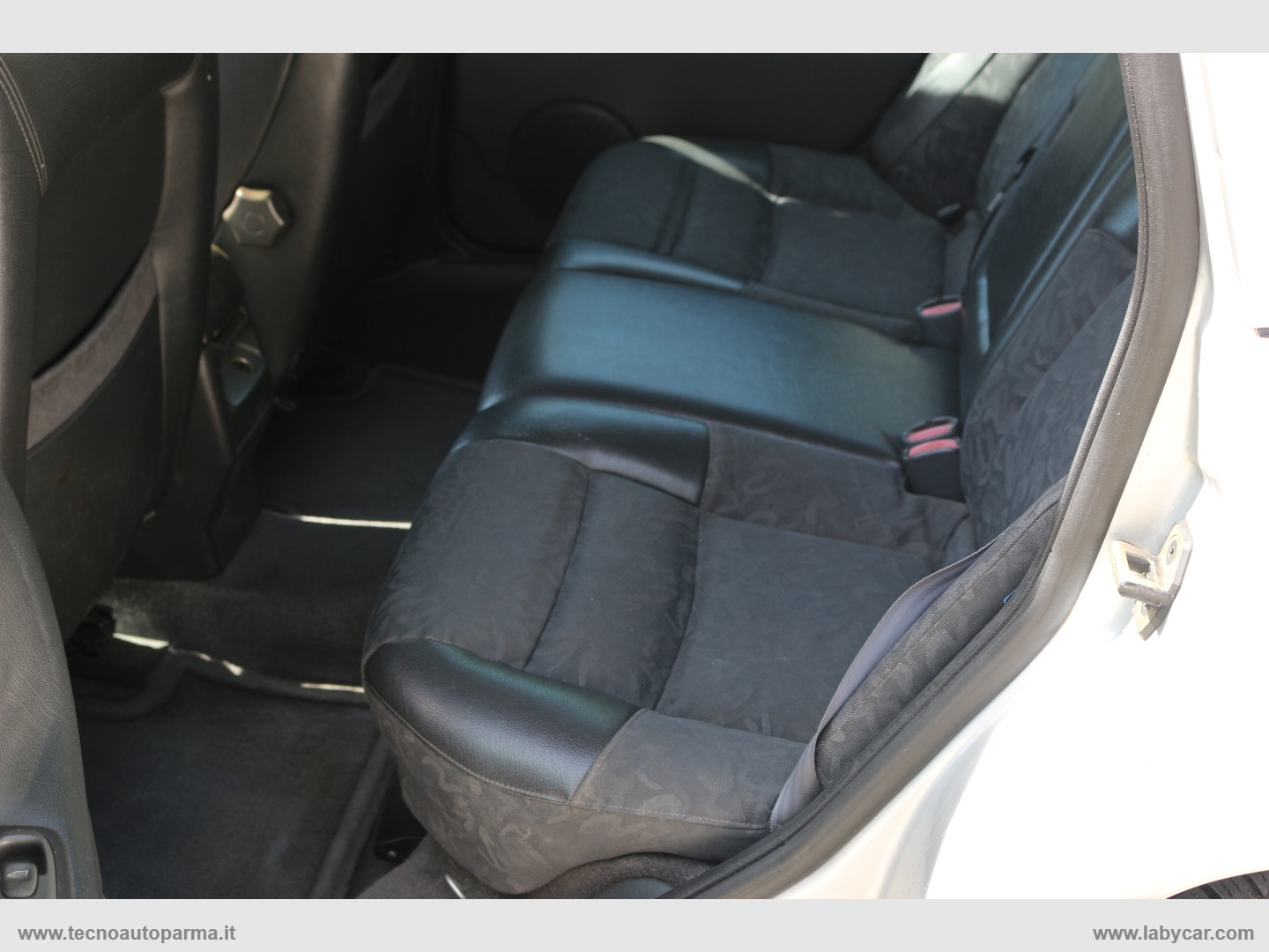 V70 2.0 T - immagine 6