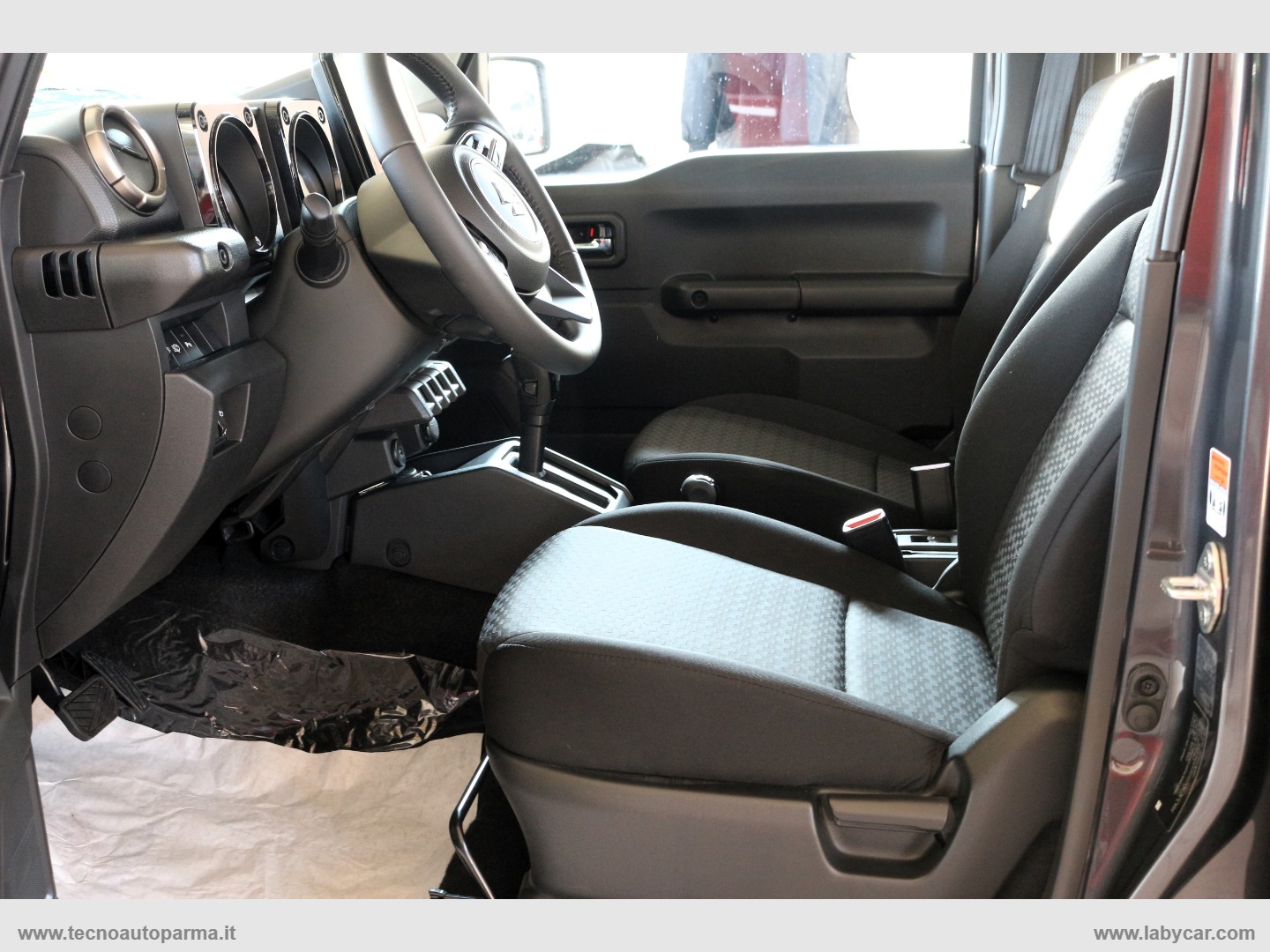 Jimny 1.5 4AT Top - immagine 6