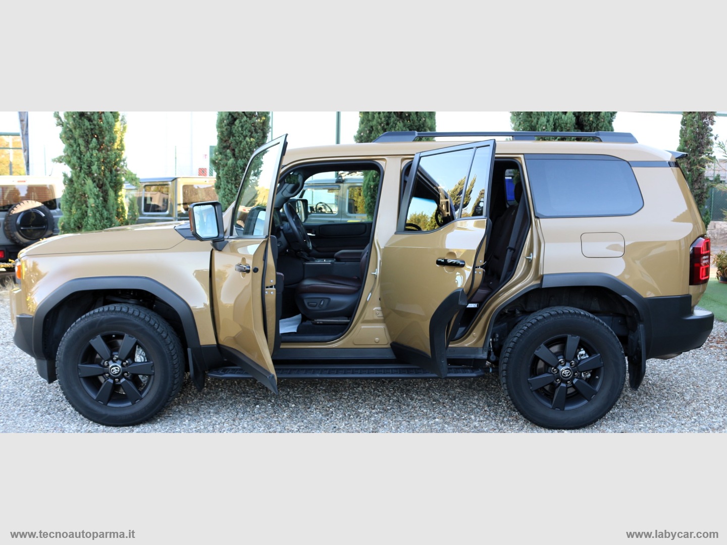 Land Cruiser 2.8 D4D A/T AWD Adventure - immagine 6