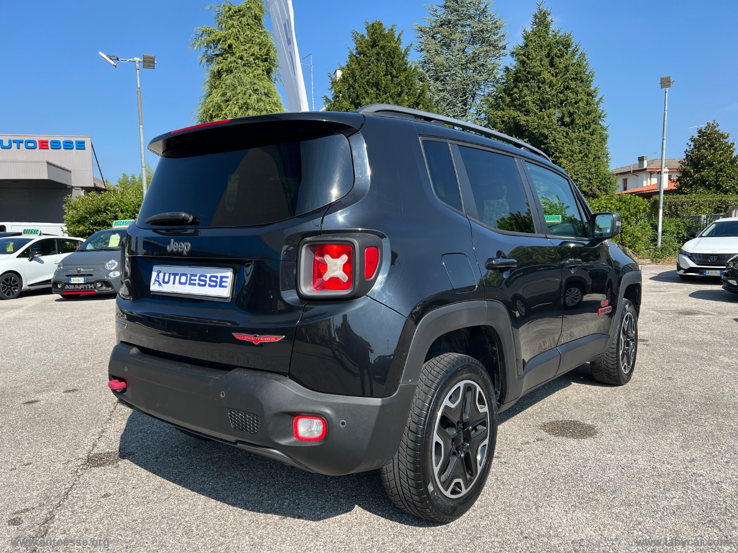 Renegade 2.0 Mjt 170CV 4WD AUT. TRAILHAWK - immagine 6