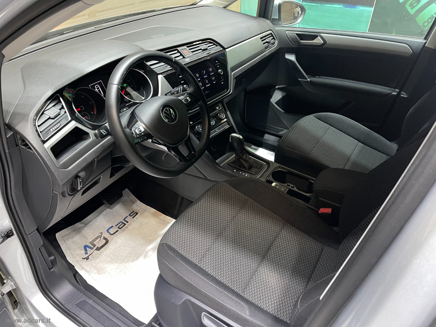 Touran 2.0 TDI 150 CV DSG Business BMT *7 POSTI*CAMBIO AUT.* - immagine 6