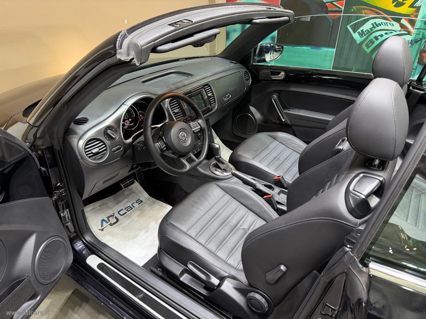 Maggiolino Cabrio 1.2 TSI Design BMT DSG Allstar *BOOK SERVICE VW* - immagine 6