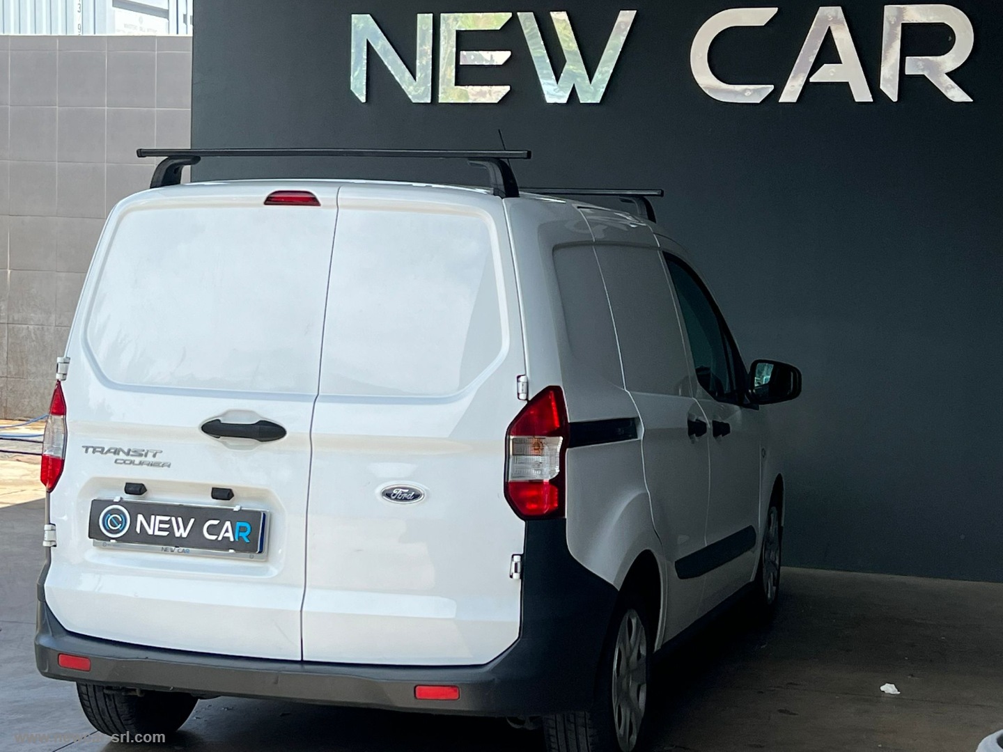 Transit Courier 1.5 TDCi 75CV Van Trend - immagine 6